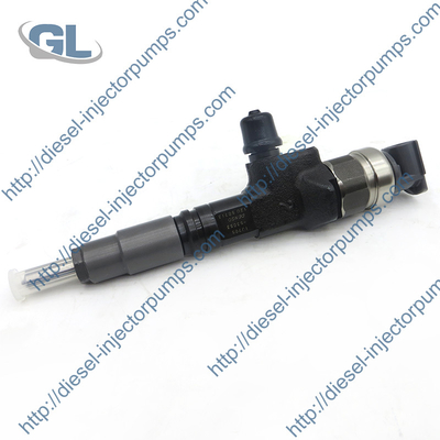 Echte Gemeenschappelijke Spoorinjecteur 295050-1330 295050-1331 1J705-53050 1J705-53051 1J705-53052 1J705-53053 voor KUBOTA V2607