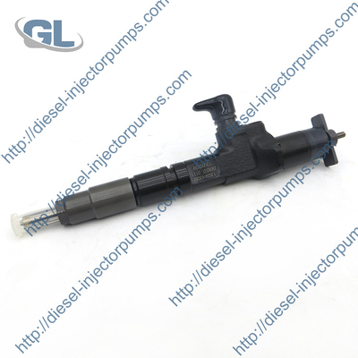 Echte Gemeenschappelijke Spoor Diesel Injecteur 295700-0110 295700-0111 1J524-53052 voor KUBOTA-Motor